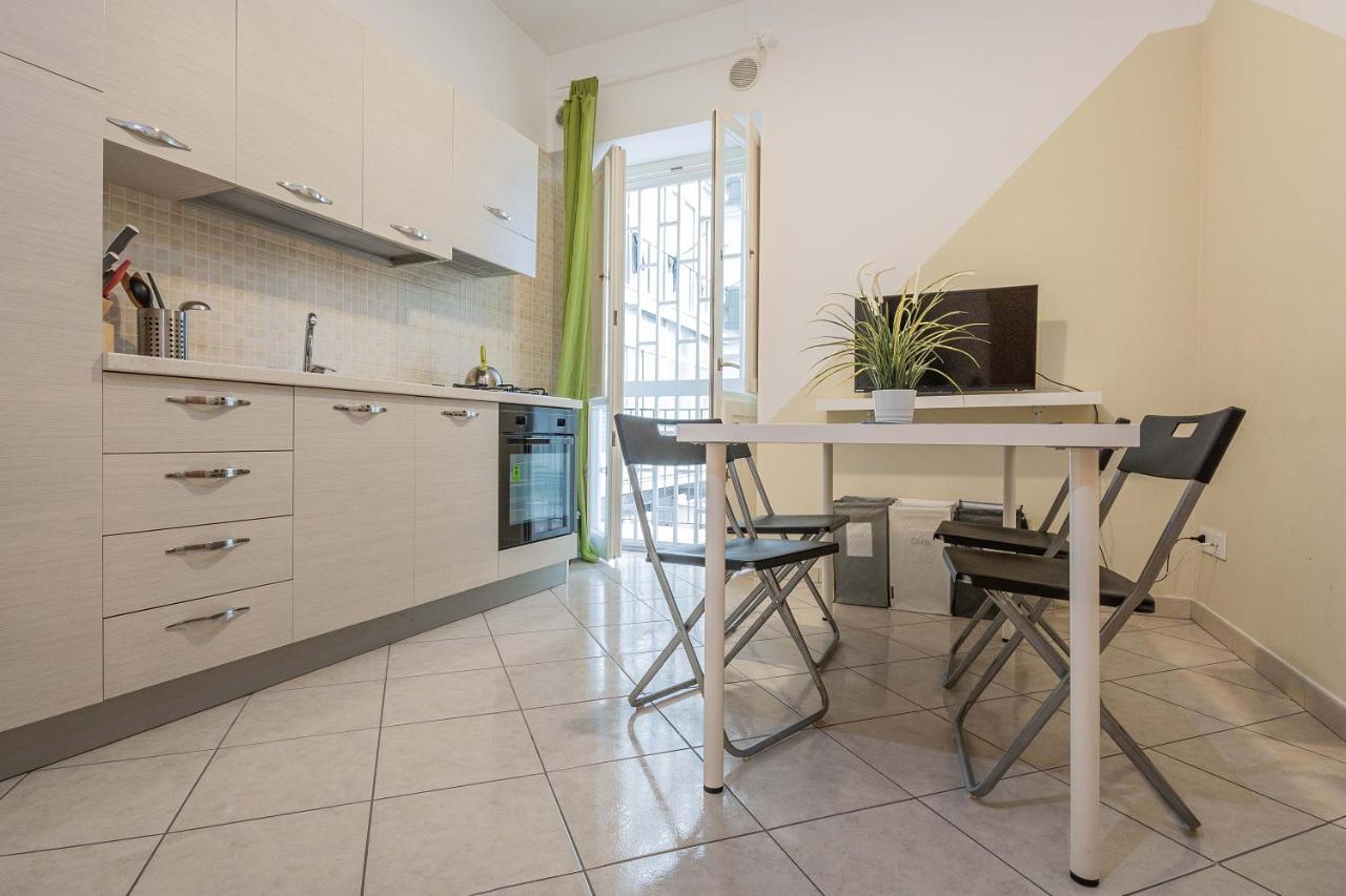Nuovo Appartamento Beige Bari Luaran gambar