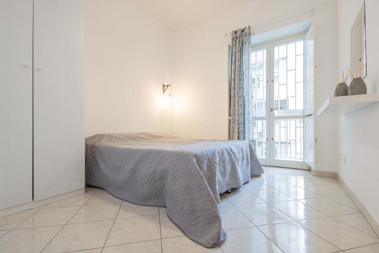 Nuovo Appartamento Beige Bari Luaran gambar
